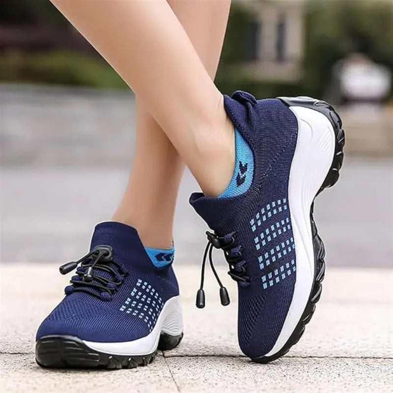 Lightweight orthopaedic sneakers for women | Comfort lightweight -16