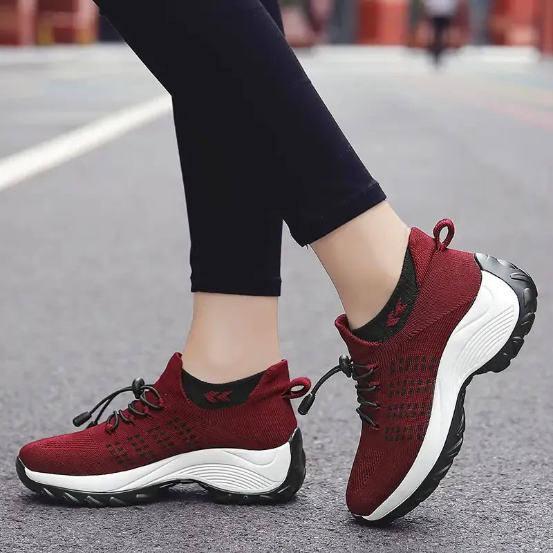 Lightweight orthopaedic sneakers for women | Comfort lightweight -5