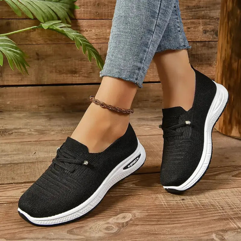 Lightweight comfortable sneakers for women -1
