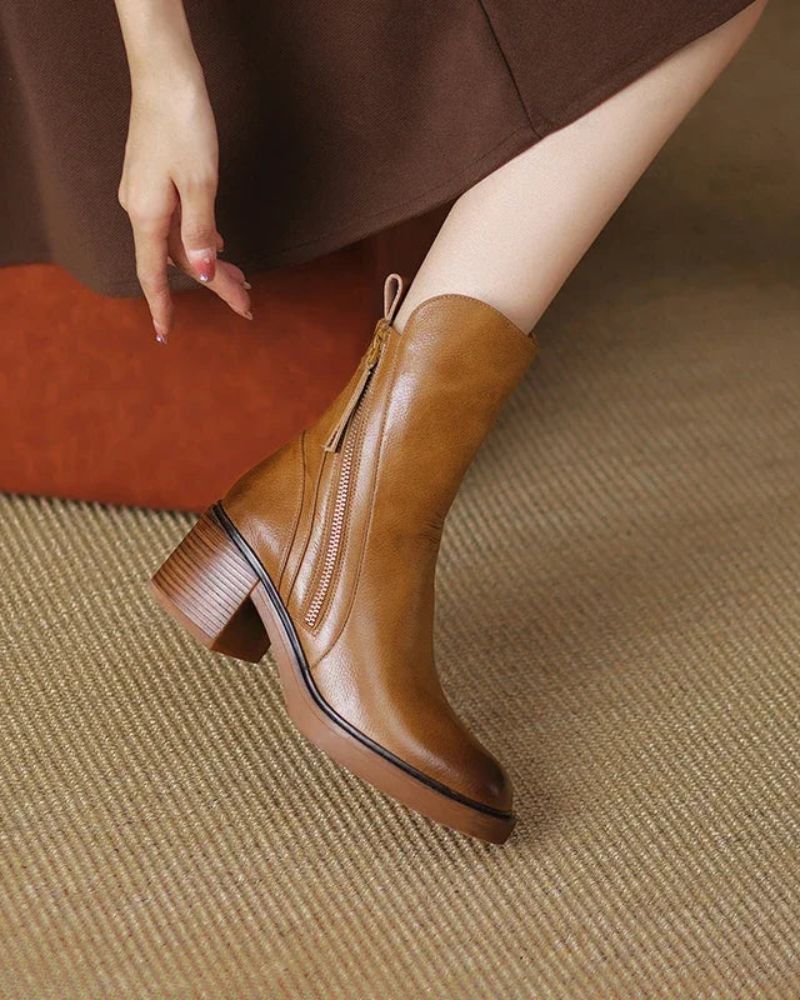 Elegant timeless boots for women -15