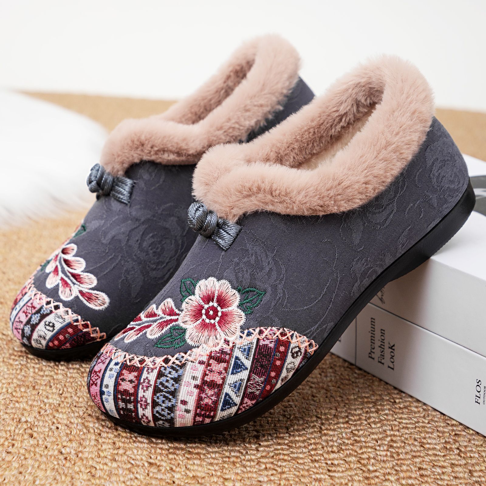 Classic comfortable shoes for women | Althea -1