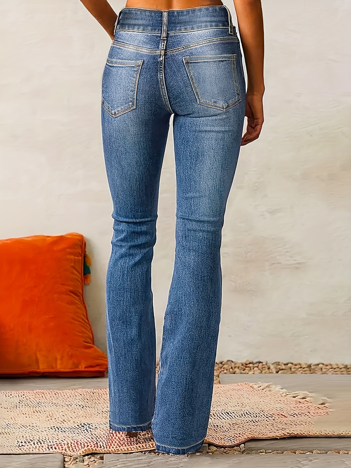 High-waisted flared jeans for women -4
