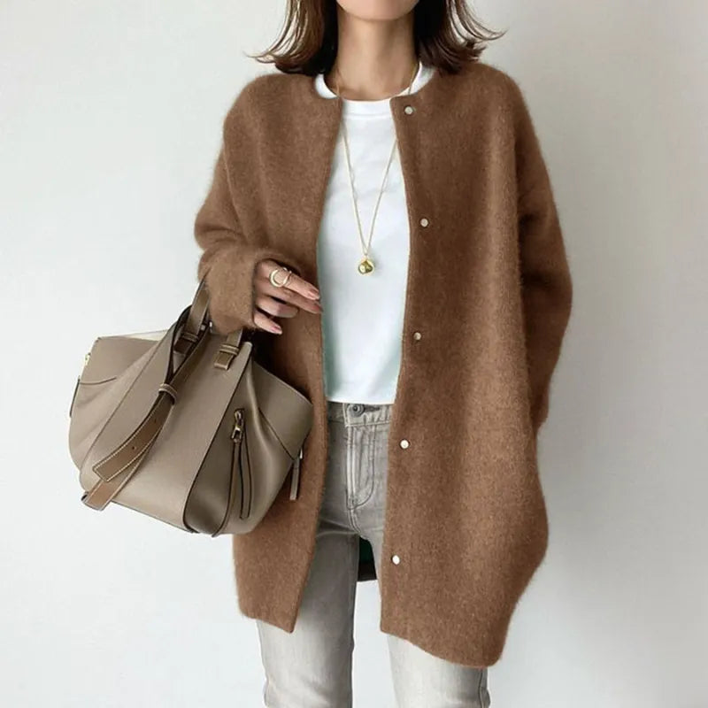 Minimalist chic cardigan for women -7