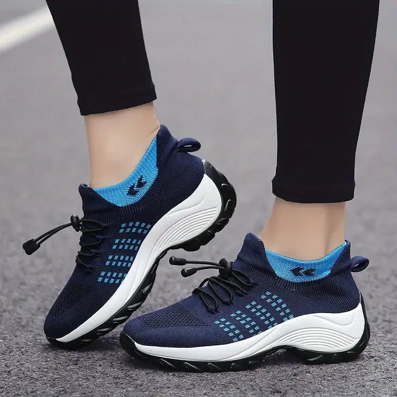Lightweight orthopaedic sneakers for women | Comfort lightweight -14