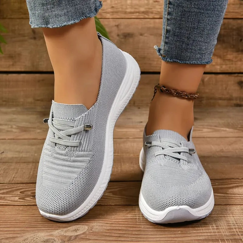 Lightweight comfortable sneakers for women -16