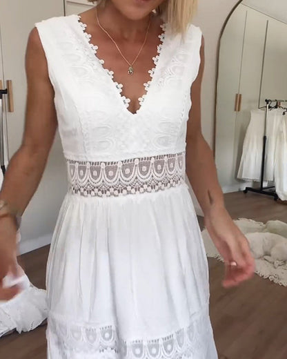 V-neck lace midi warm-weather occasions dress for women | Aurélia -3