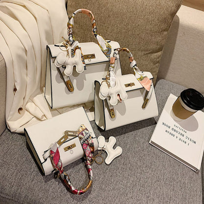 Timeless structured handbag for women | Reflet du Temps -4
