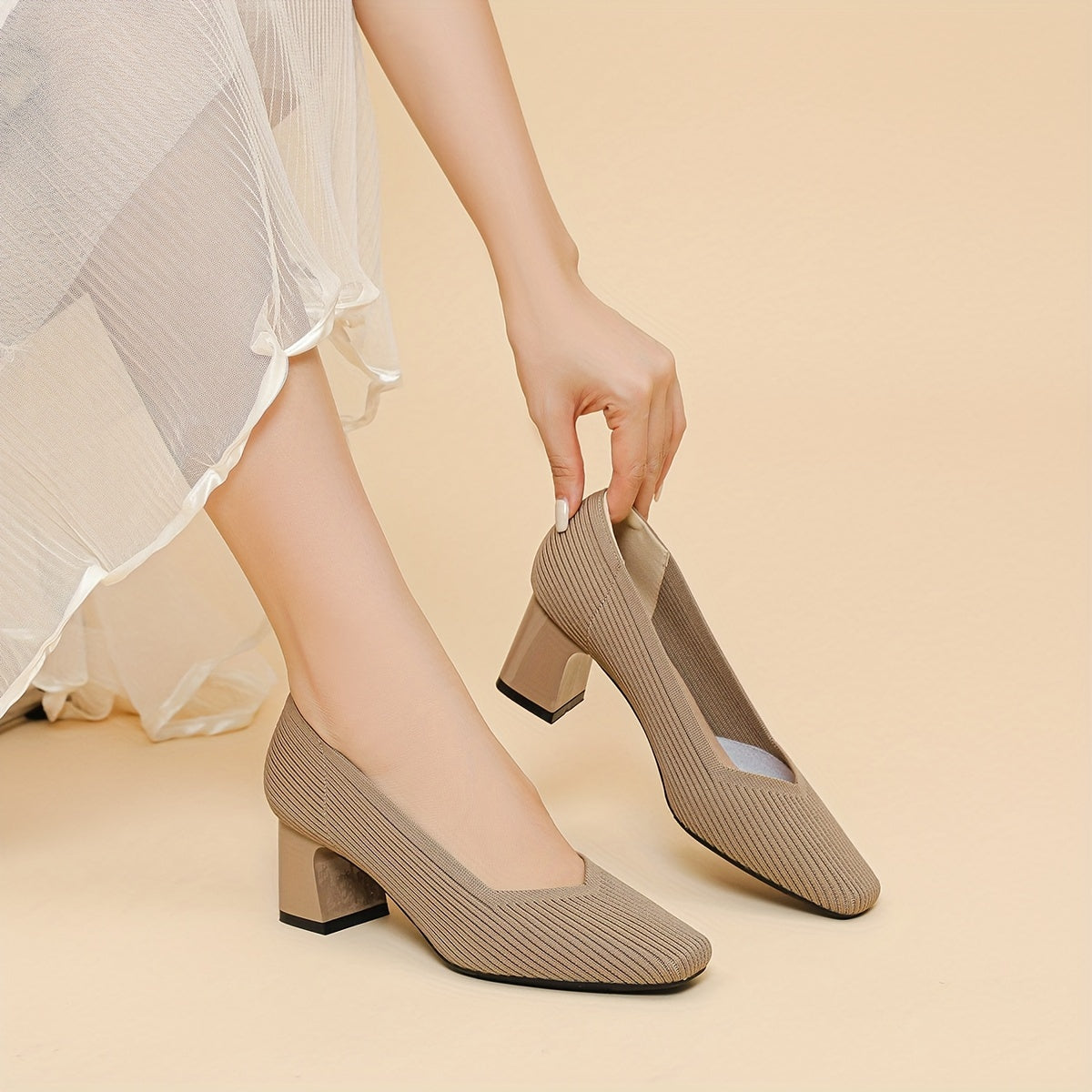 Elegant heeled stable pumps for women | Ameline -17