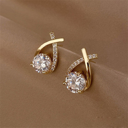 Upper shape queue poisson earrings for women | Frida -1