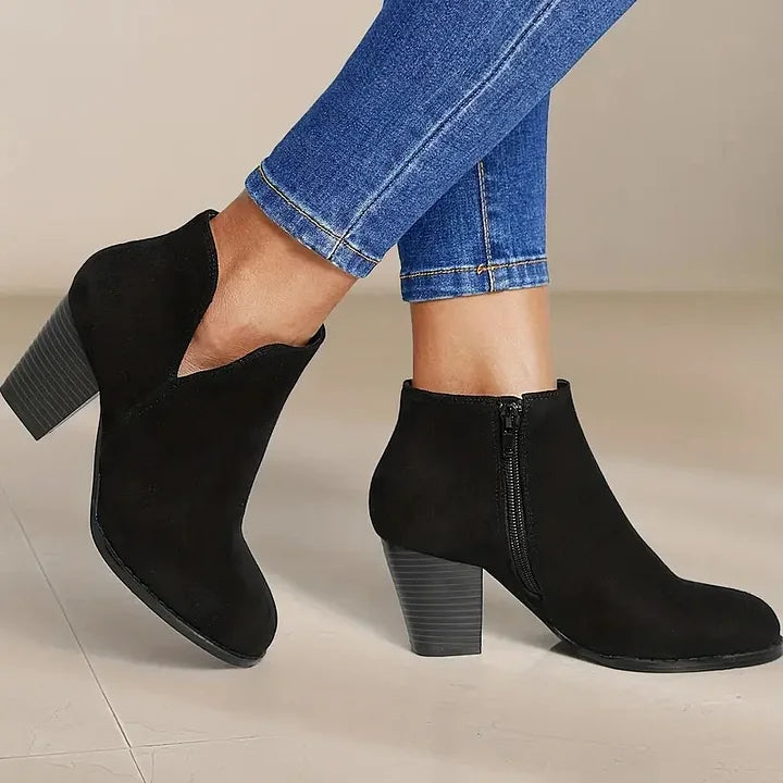 Heeled ankle bloc boots for women | Yara -7