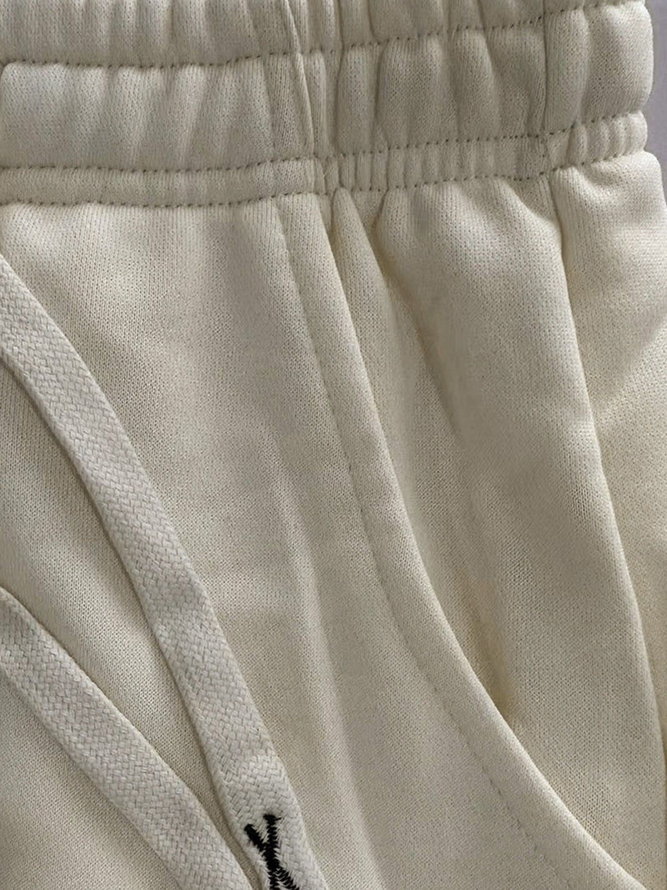 Jogging baggy retro trousers for men | Matt -2