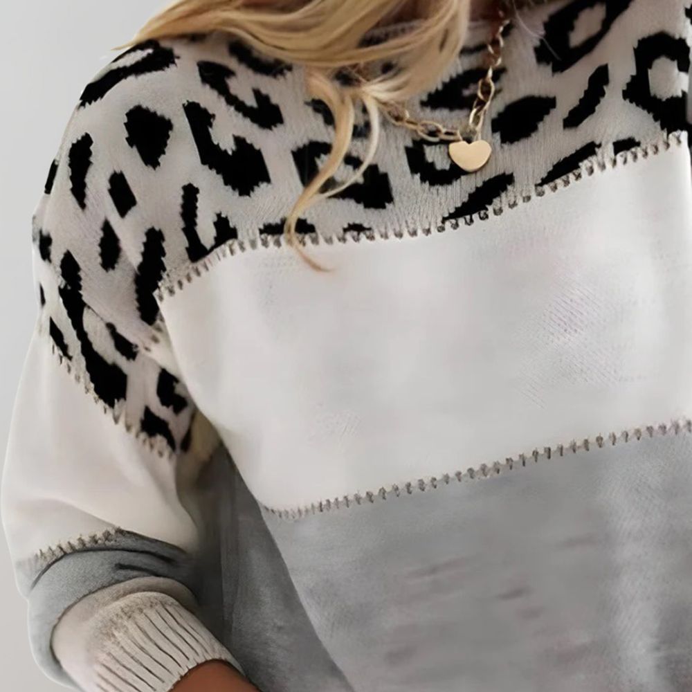 Chic bold sweater for women | Pattern Leopard -2