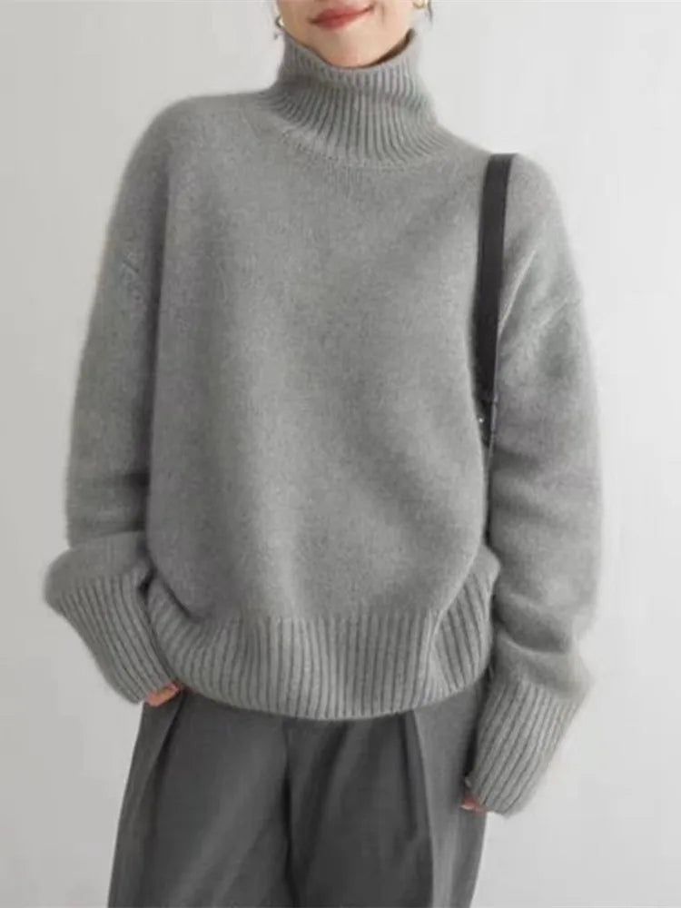 Elegant soft sweater for women -4