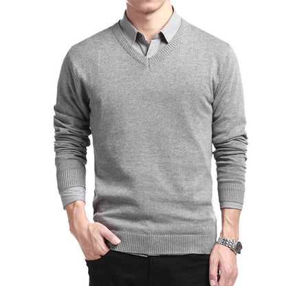 Versatile V-neck sweater for men | Lucian -5