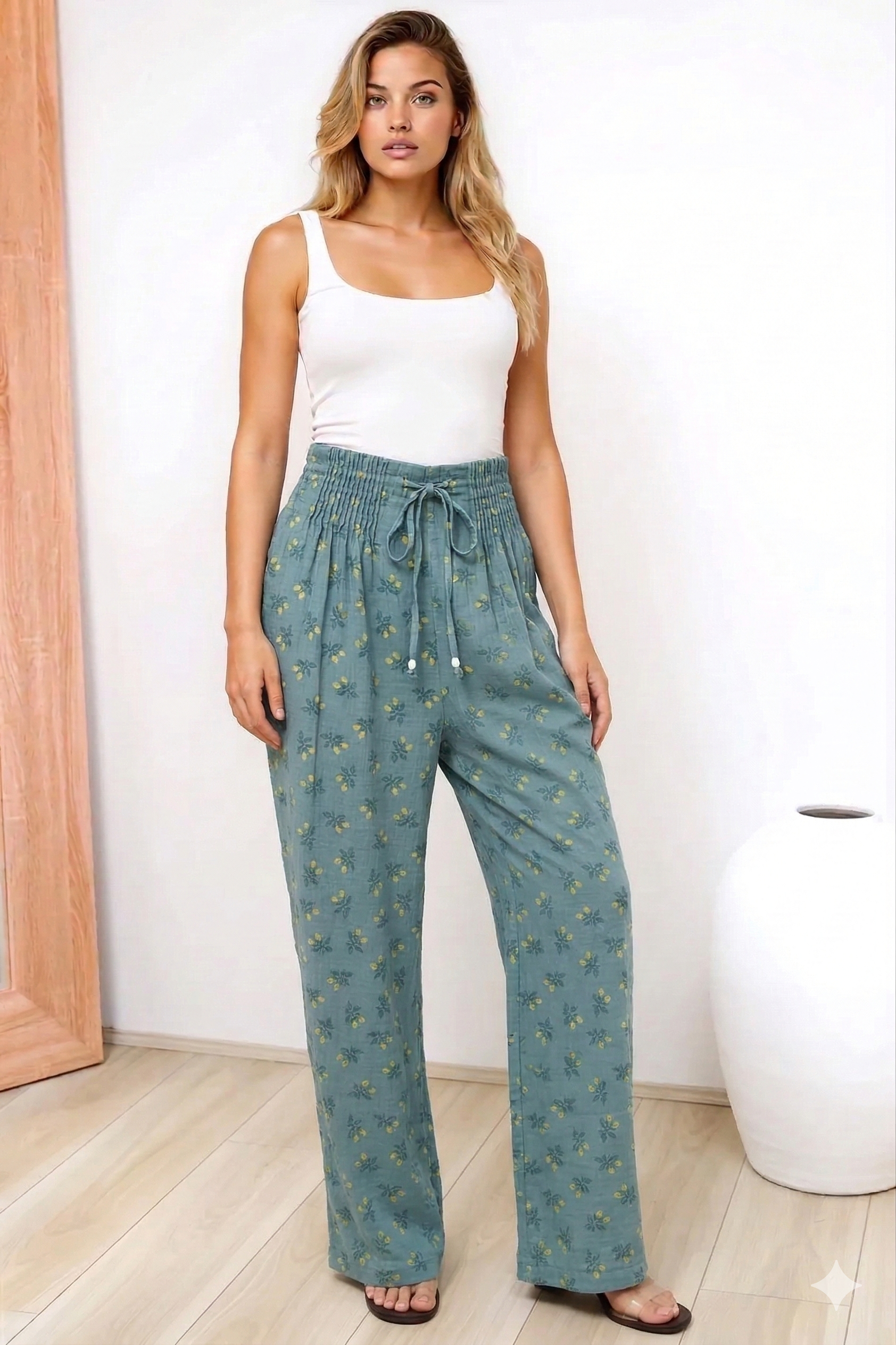 Relaxed floral lounge pants for women | Solene -1