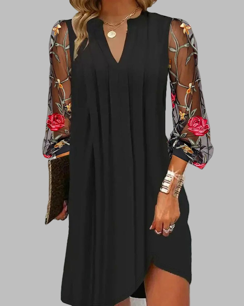 Elegant renee dress for women | Embroidered and refined sleeves -3