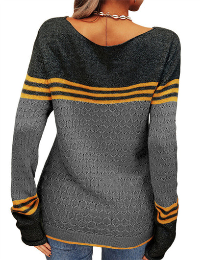 Elegant round neck sweater for women | Claire -17