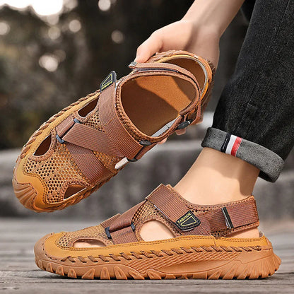 Toe hiking sandals for men | Closed -5