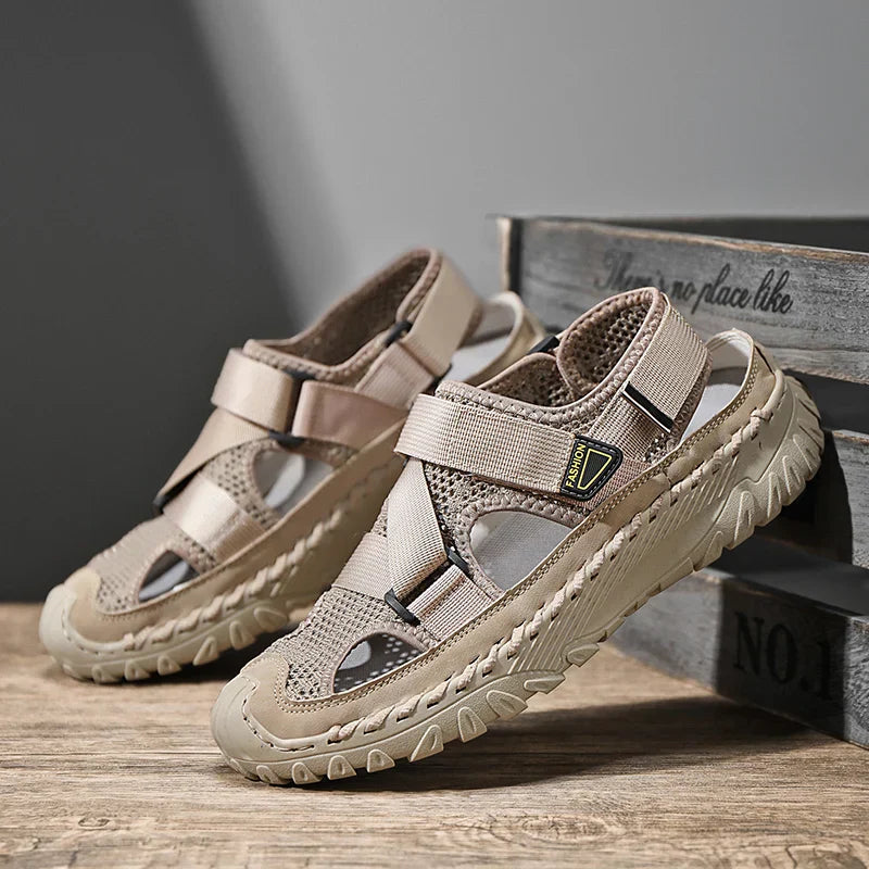 Toe hiking sandals for men | Closed -7