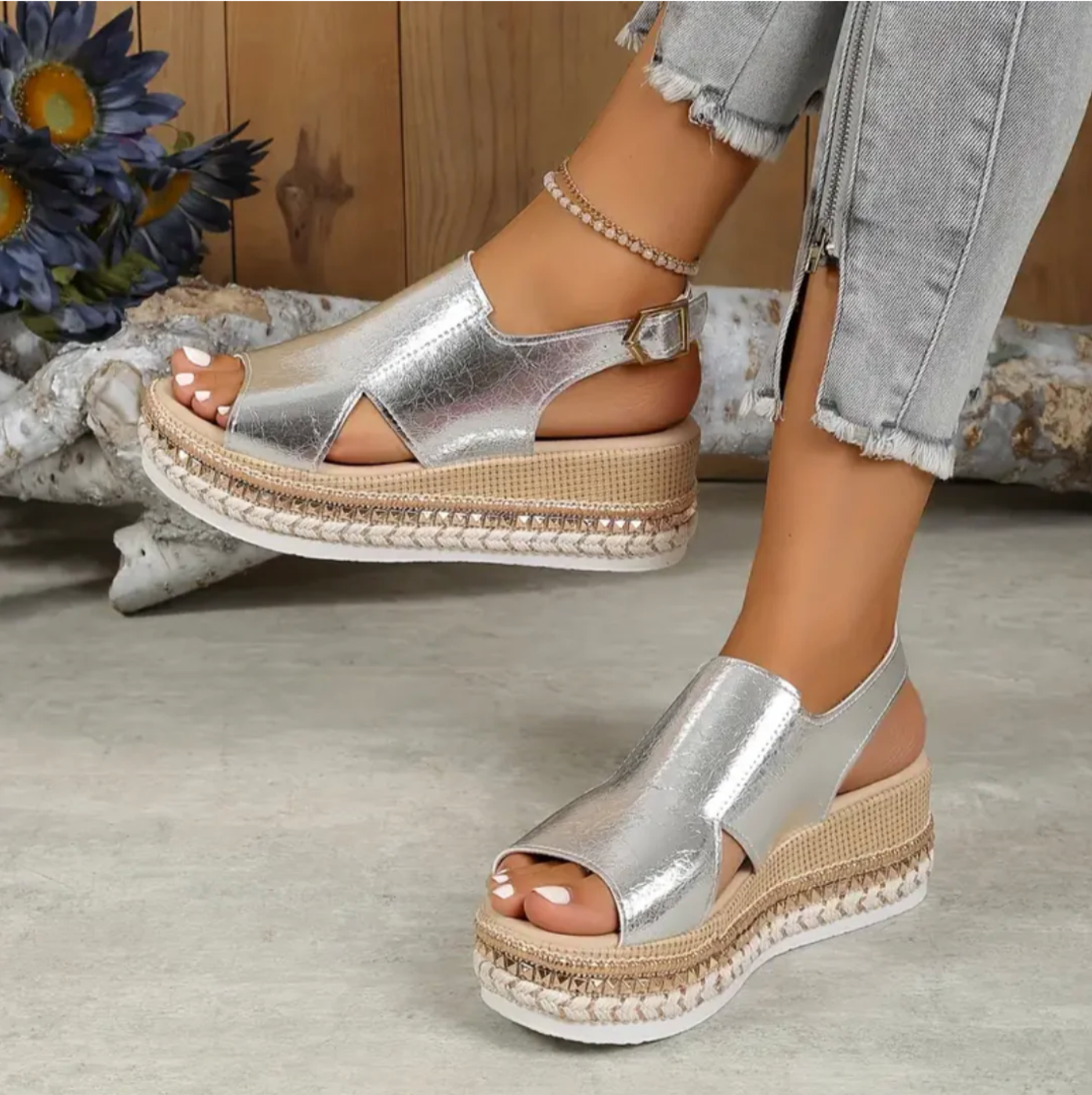 Heeled wedge sandals for women | Isabelle Martin -6