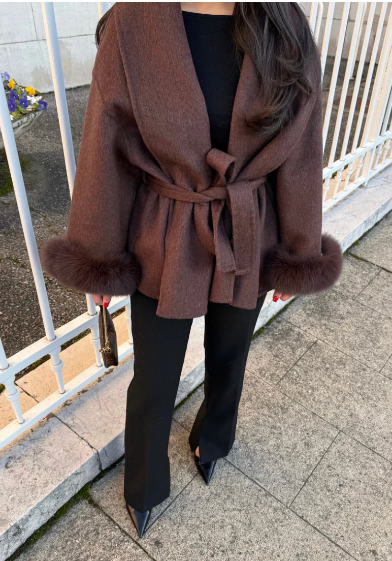 Elegant luxury coat for women | Cuffs Removables -15