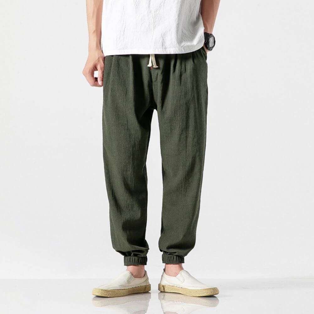 Comfort elastic waist trousers for men | Riku -1