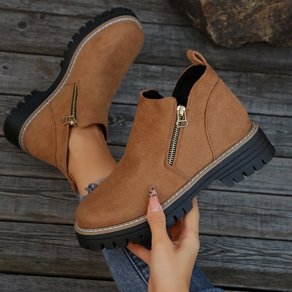 Ankle zip-up side boots for women | Leonie -11