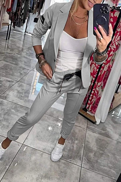 Chic relaxed two-piece jacket pants set for women | Fenna -5