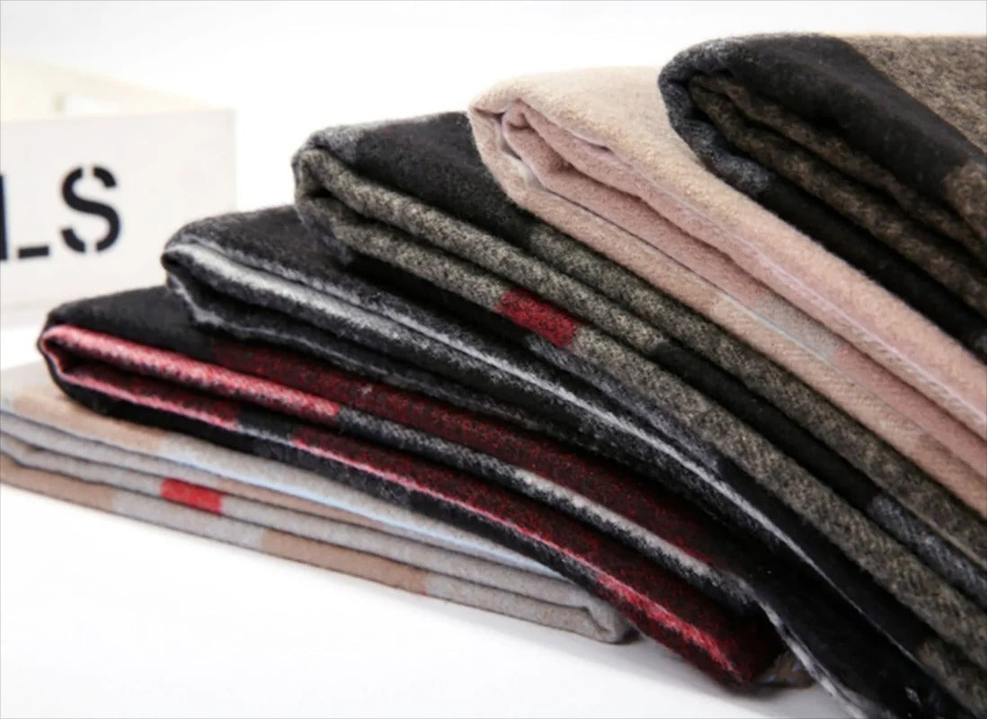 Luxurious cashmere scarf for women | Margaux -24