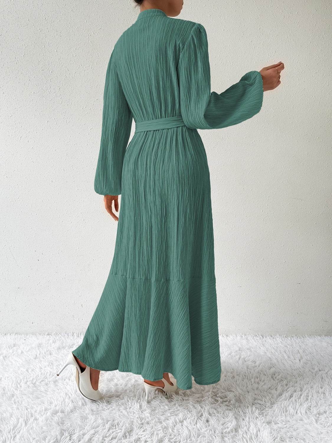 Maxi winter long-sleeve buttoned belt dress for women | Jacqueline -2