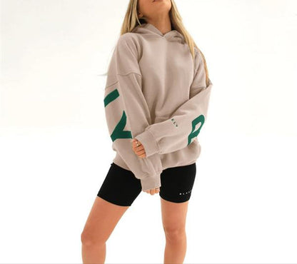 Oversized print graphic hoodie for women | Clotilde -2