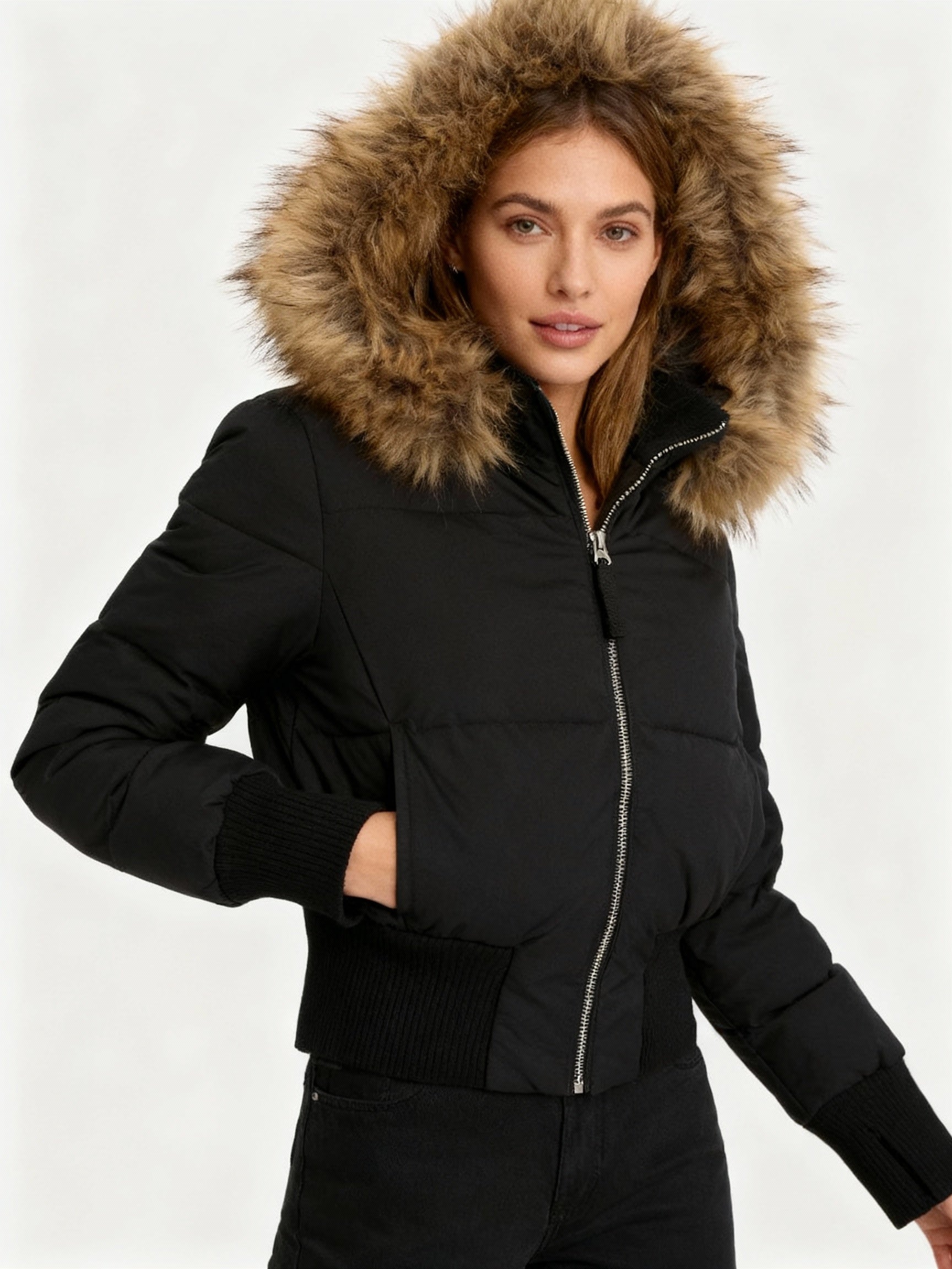 Quilted winter detachable hood jacket for women | Elowen -2